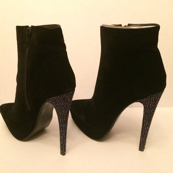 Black Heel Booties - Picture 1 of 12